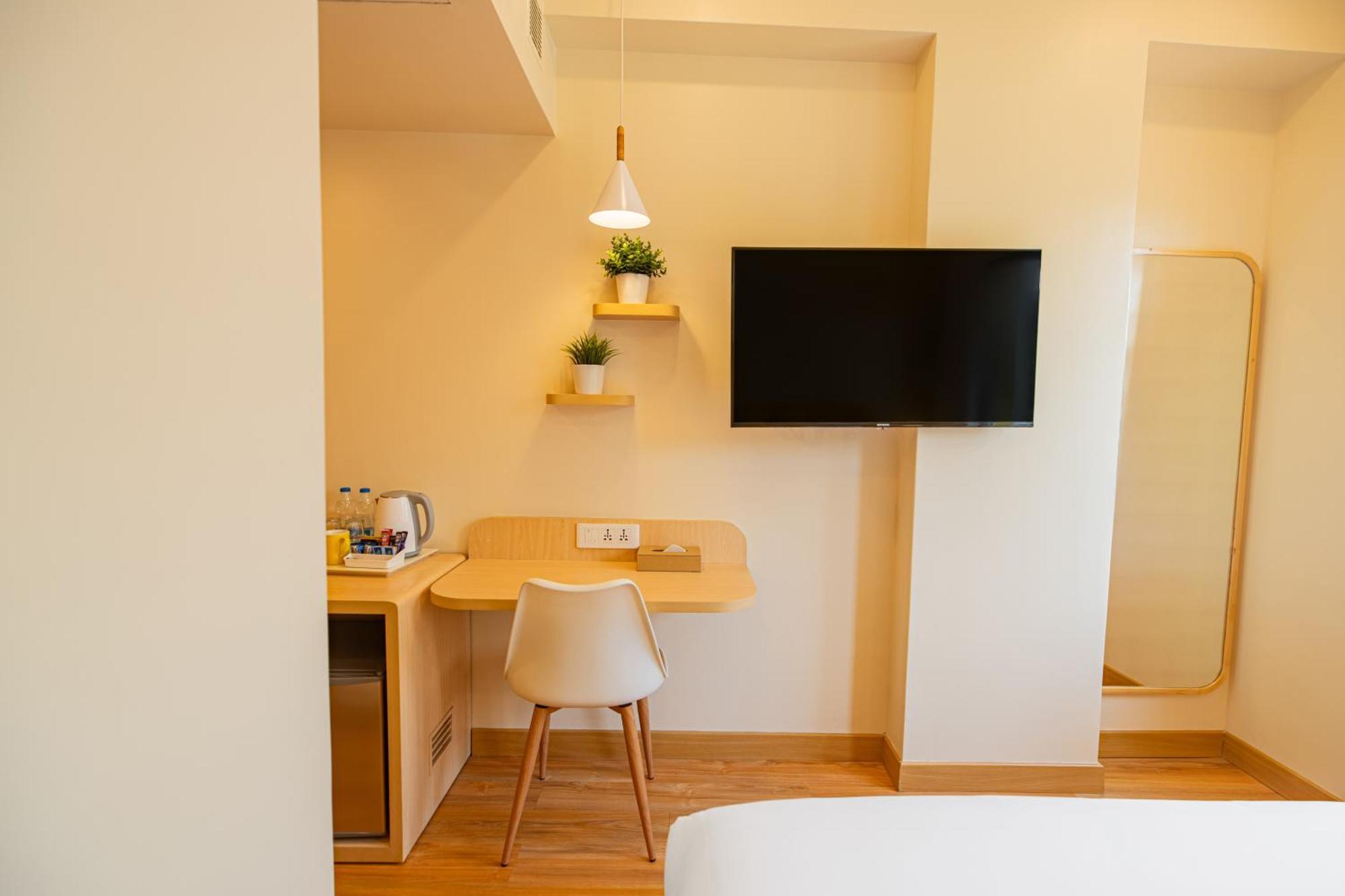 Bloom Hotel - Richmond Road بنغالور الغرفة الصورة
